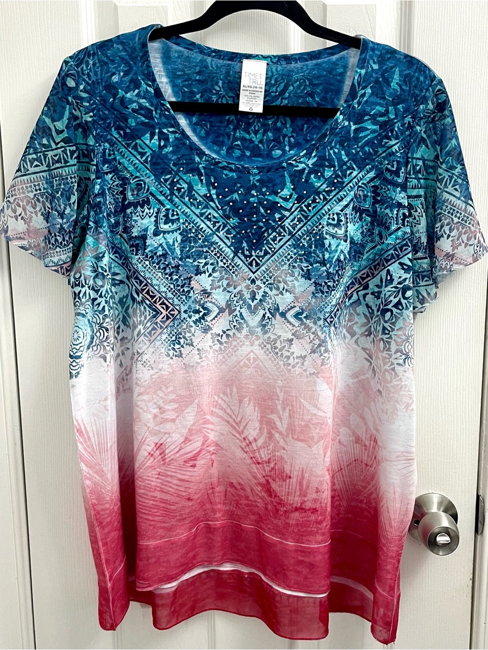 Time and Tru Red White Blue Ombre with Rhinestones shirt